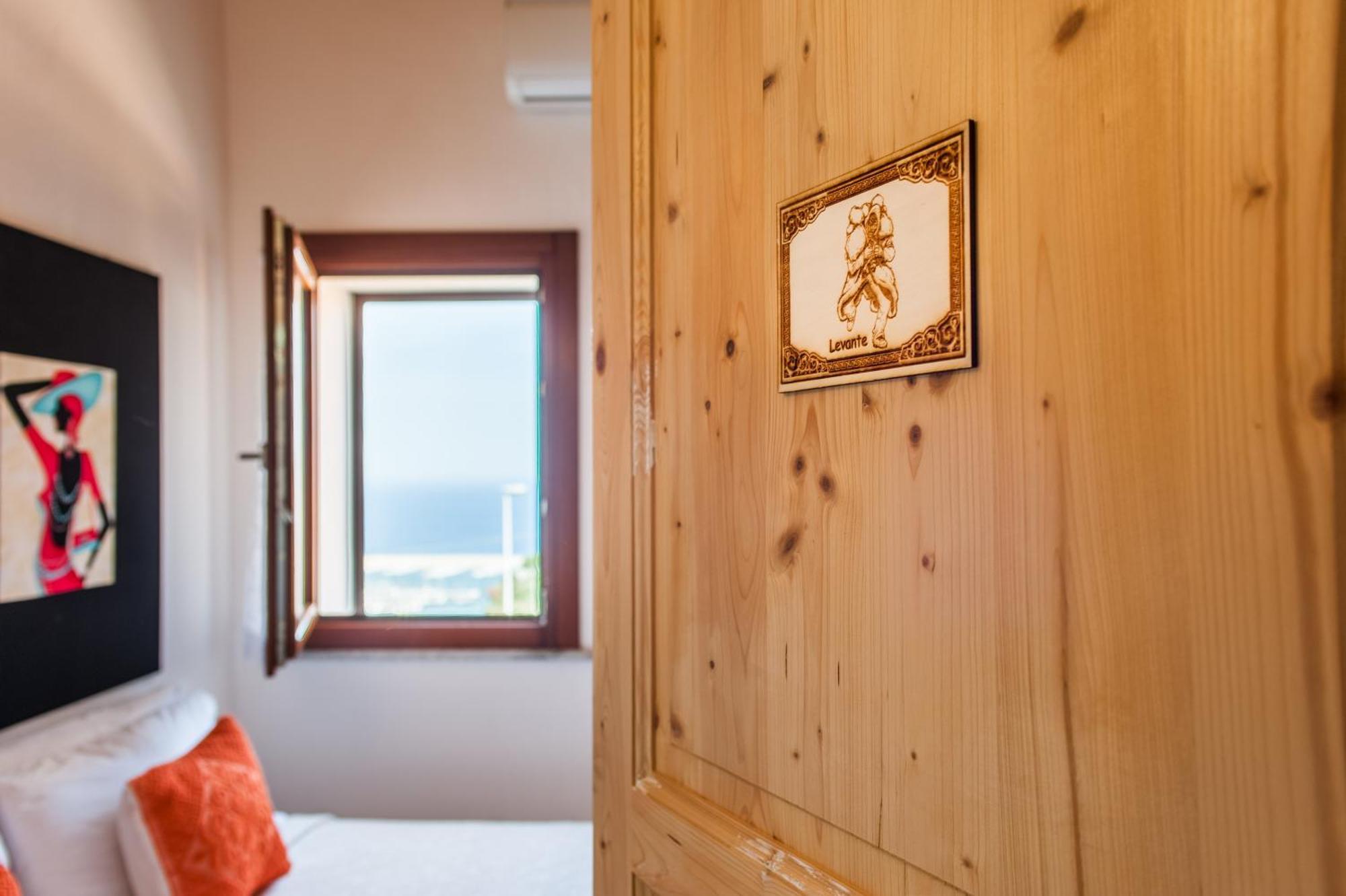 Bed and Breakfast La Casa Di Mannazzotta 2 Castelsardo Exterior foto