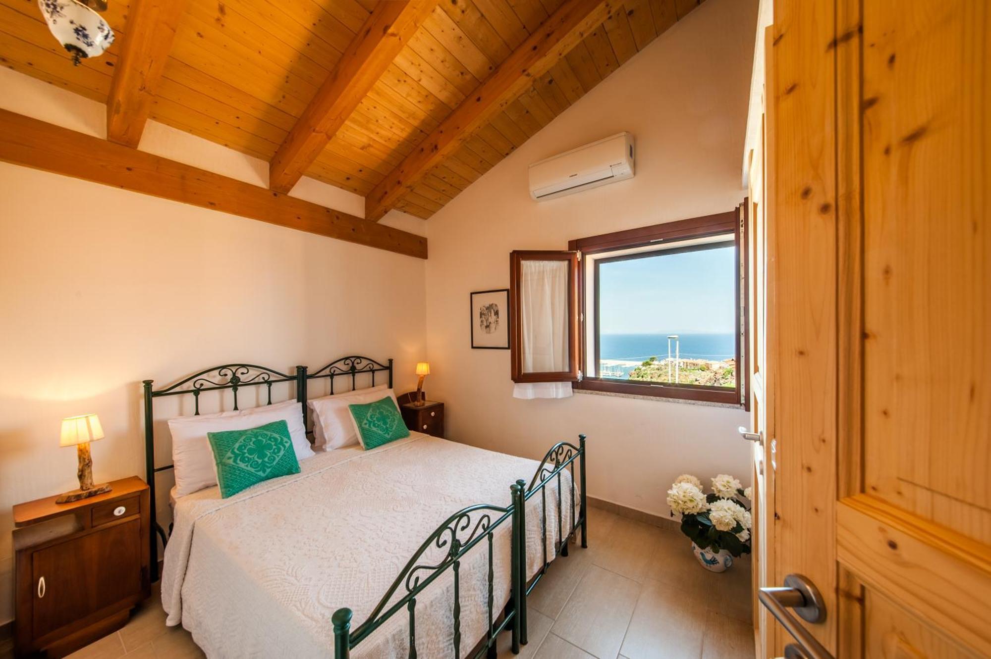 Bed and Breakfast La Casa Di Mannazzotta 2 Castelsardo Exterior foto