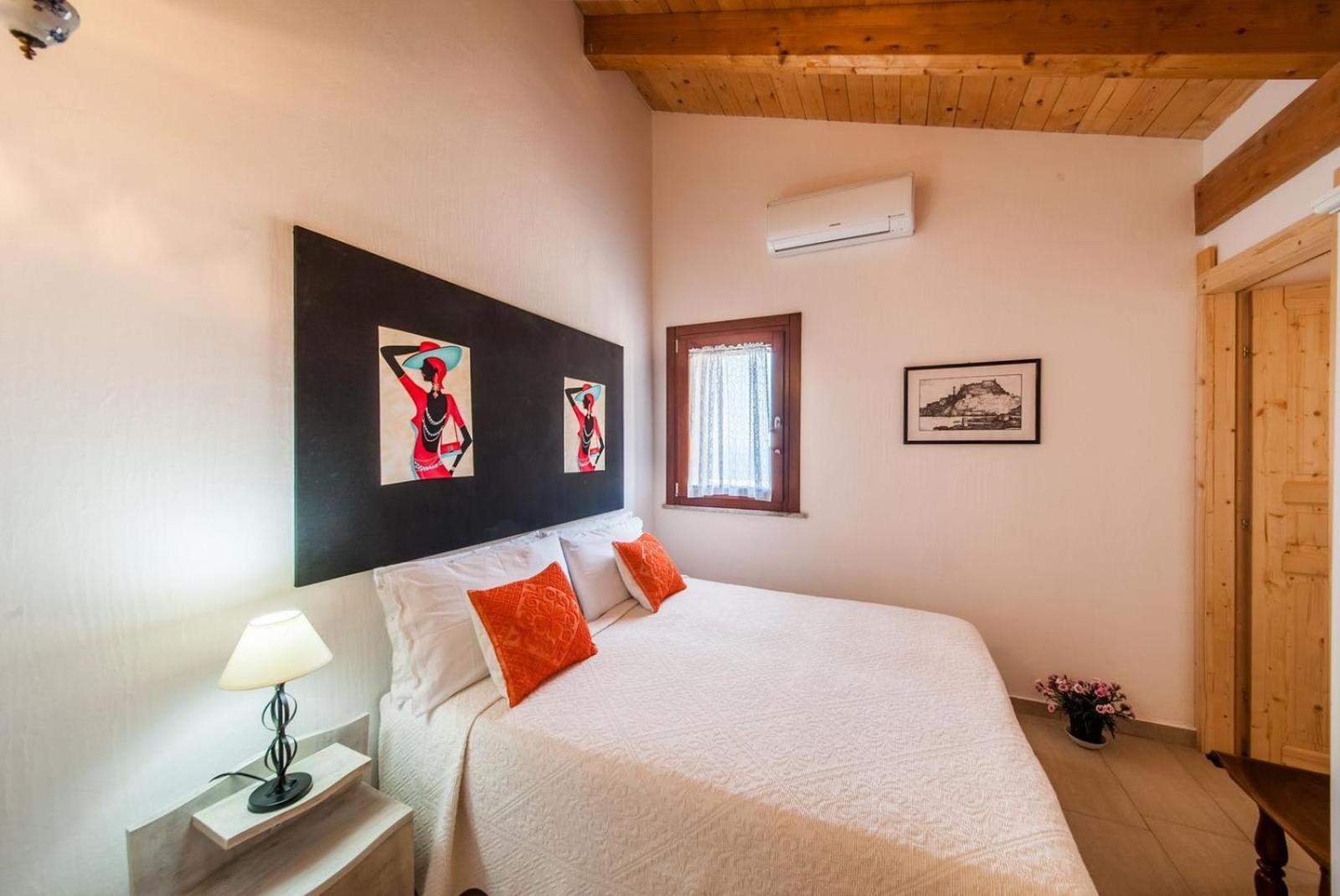 Bed and Breakfast La Casa Di Mannazzotta 2 Castelsardo Exterior foto